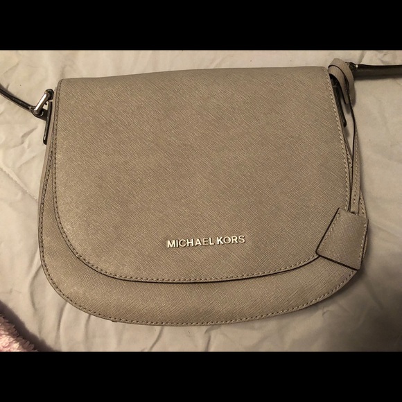 Michael Kors Handbags - Gray Michael Kors side bag